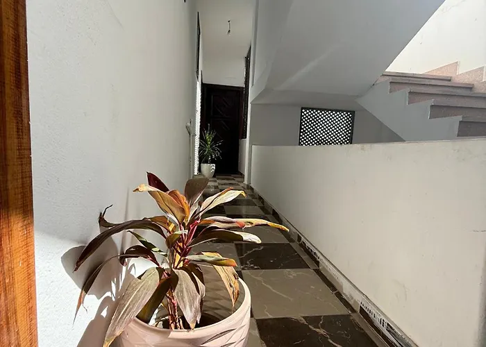 A -tusca Homes - تسكَّنَ *
